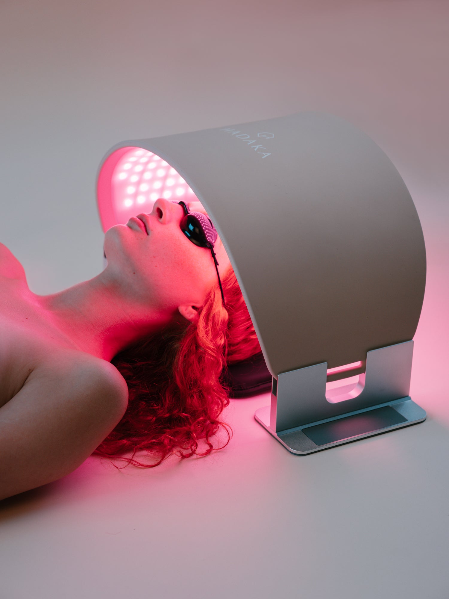 HADAKA CELESTA LED THERAPY DOME